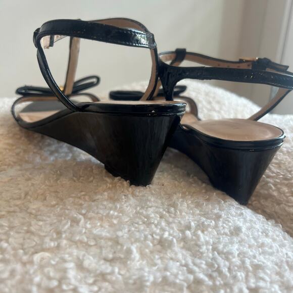 Kate Spade Black Strappy Wedge Sandals size 8 - Picture 5 of 10